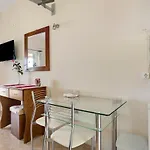 Apartment Vardia A Mikros Gialos
